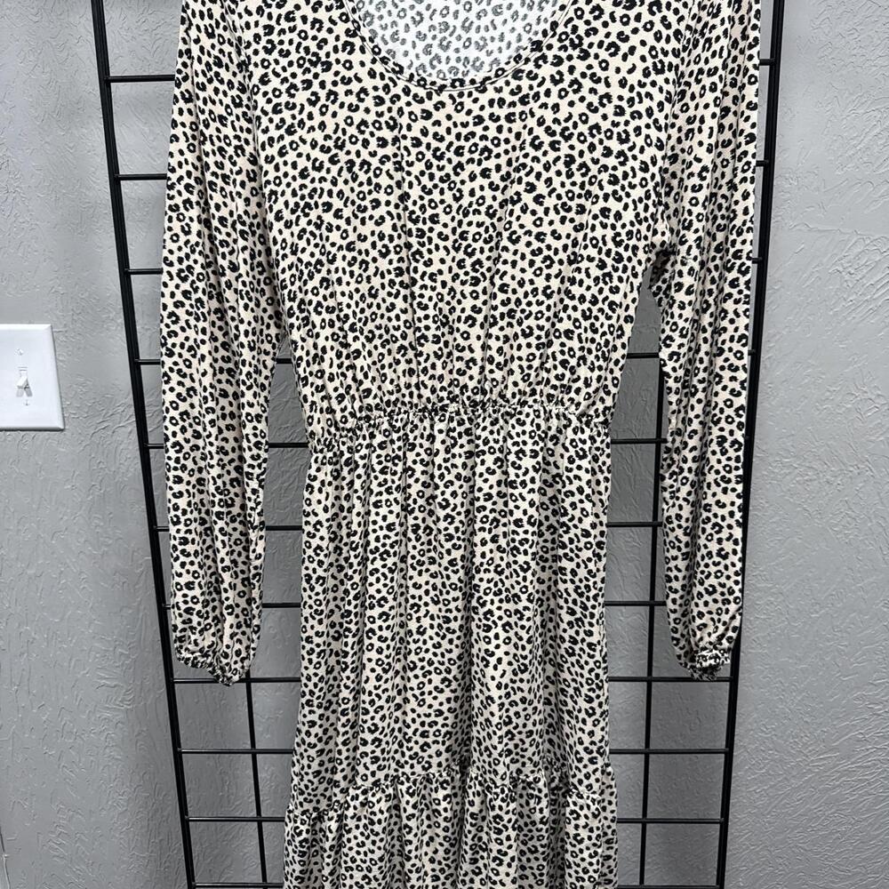 Urban Accents leopard print dress with tie waist #animalprint #tiewaist